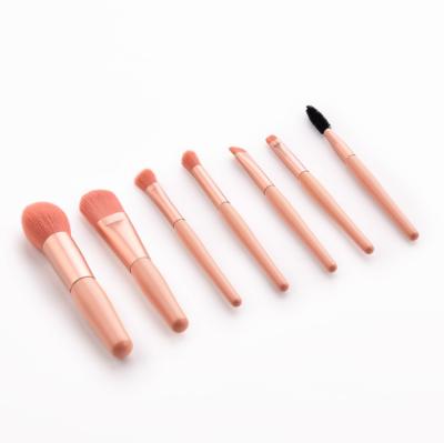 China Eight Quality Guaranteed Appropriate Price Silky Soft Portable Cosmetic Brushes for sale