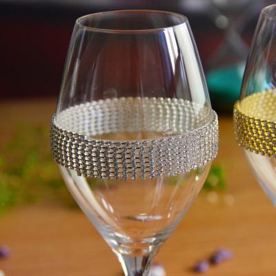 China Diamonds Decorated Crystal Wine Glass As Anniversary Gift for sale