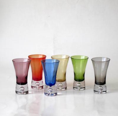 China 2oz seis vasos de medida únicos del color CIQ para la promoción de Liqour en venta