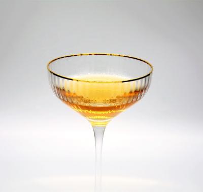 China Customize Gold Rim Optical Stripes Crystal Cocktail Glasses for sale