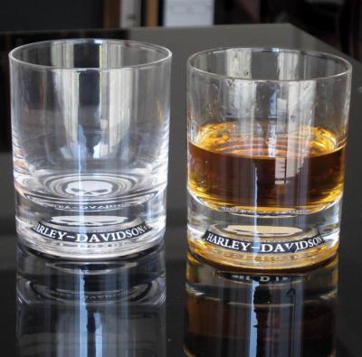 China Logo Debossed Bottom Whiskey Tumbler Glass , Crystal Scotch Glasses For Brands Gift for sale