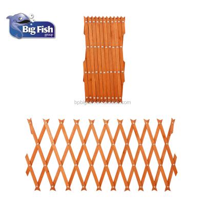 China SupaGarden Easily Assembled Expandable Wooden Poles Tanned Trellis With Metal Rivets for sale