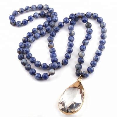 China Eco Friendly Jewelry Bohemian Tribal Women Knotted Clear Natural Stone Crystal Necklace Drop Pendant Necklaces Damatian en venta