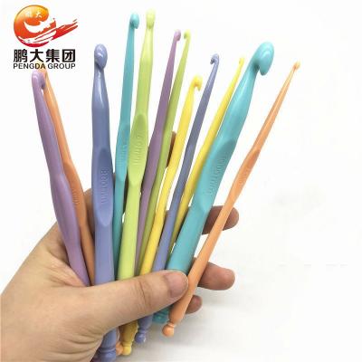 China Tunisian Wholesale 12pcs Tulip Needles ABS Plastic Knitting Color Crochet Hook Set for sale