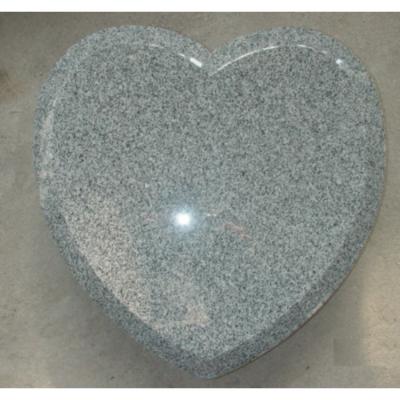 China Modern Custom Color Engrave Headstone Granite Headstone Maker Heart Headstone With Vase for sale