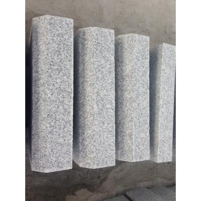 China Traditional Cheaper G623 Gray Granite Curb Wall Cladding Kerbstone For Grave for sale