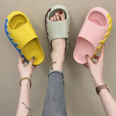 China Wholesale Fashion Trend Women Silent Bathroom Slipper Unisex Beach Flip Flops Shoes Anti Slip Pillow Slips Slipper for sale