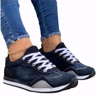 China Fashion Trend Simple Design Casual Women Shoes Solid Color Sneakers Canvas Shoes Ladies Walking Sneakers for sale