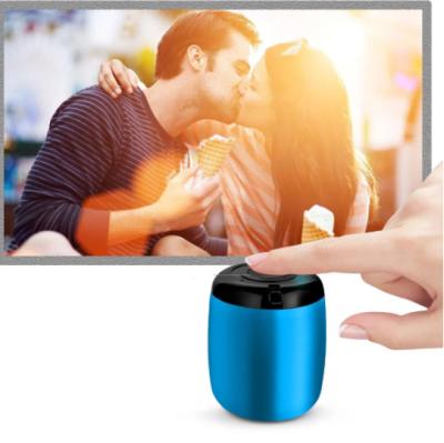 China Phone Operate Male Bluetooth Speaker Electronic Products Popular Tiny Bullet Portable Radio for sale