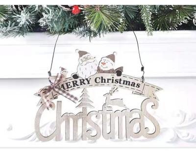 China Hand Made Wooden Christmas Decorations Happy New Year Hangings Creative Wooden Christmas Pendant for sale