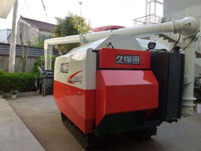 China Used KUBOTA Paddy harvester combine PRO688 wheat cutting machine harvester for sale