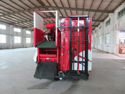 China Self-propelled peanut harvester for sale