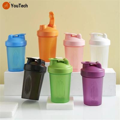 China Sports Shaker Bottle 400ML Whey Protein Powder Bottle Outdoor Portable Plastic Drink Gym Fitness Shaker Stocked Mixing Bottle for sale