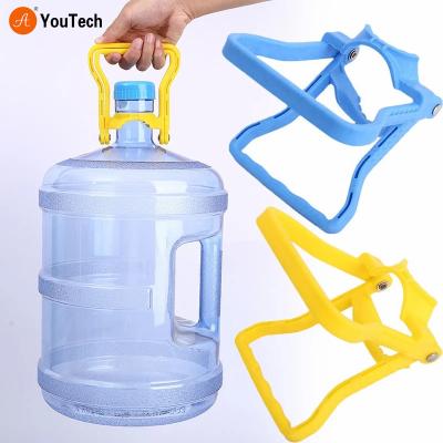 China Labour-Saving Portable Water Bottle Pail Bucket Handle Stored Easy Lift Up Plastic Handle Water Bucket Holder Carrier for sale