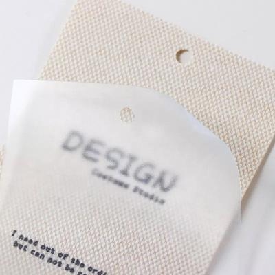 中国 Good Viable Price PVC Tags New Design High Grade Jelly Color Transparent Hangtag With String Hang Tag 販売のため