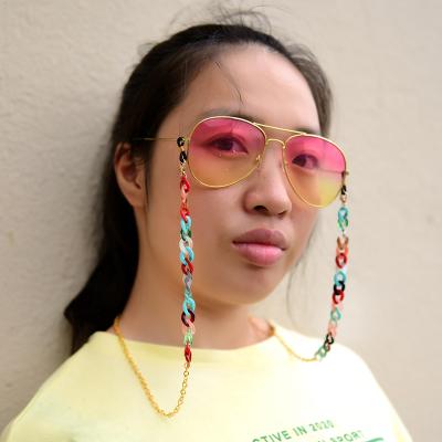 China Fashion Easy Colorful Gold Plated Sunglasses Chain Reading Holder For Women Neck Strap Lanyard Acrylic Glasses Chain for sale