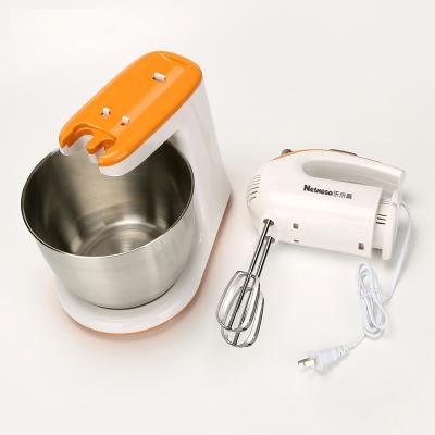 China Beater Ejector Button Kitchen Tools 300W Dough Kneading Machine Dough Mixer Household Appliances Hand Mixer With Bowl for sale