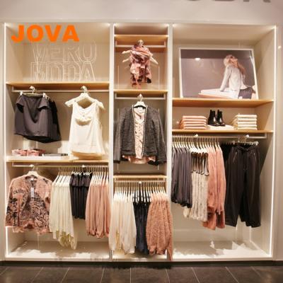 China Elegant Design Slatwall Design Shop Display Fixtures Wholesale Ladies Boutique Racks for sale