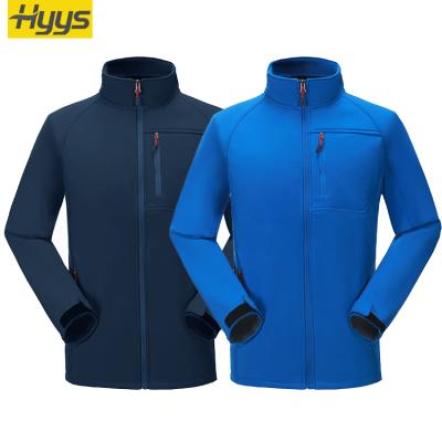 China Stand-Up Collar Sustainable Soft Shell Jacket Windproof, Breathable And Pressure Water Resistant for sale