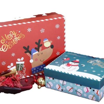 China New Recyclable Wholesale Custom Luxury Christmas Decoration Present Momentum Ornaments Scarf Perfume Christmas Gift Packaging Box for sale