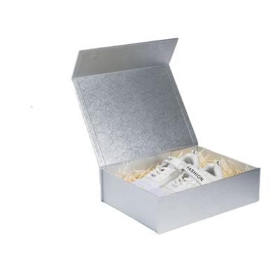 China Recyclable Cardboard Flat Pack Custom Folding Box Packaging Magnetic Paper Foldable Gift Box With Ribbon for sale