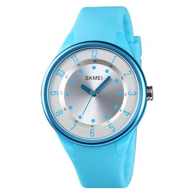 China SKMEI 1590 Strap Fashion Quartz Waterproof Hot Selling Plastic Watches For Ladies And Men for sale