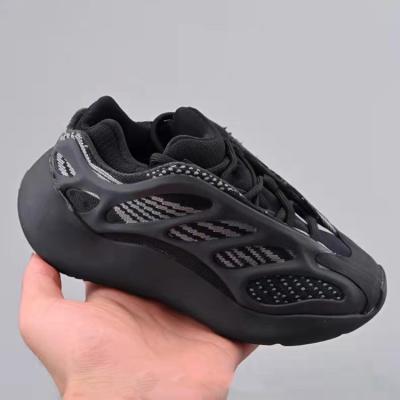 China Putian Durable OG Yeezy High Quality 700 Black V1 V2 V3 Kids Sneakers Children Sports Shoes Boy Girls Sport Shoes for sale