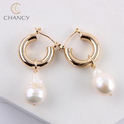 China Korean Luxury Latest Baroque Pearl Female Charm Earring Environmental Friendly Jewelry 2021 for sale