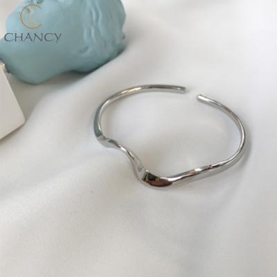 China CLASSIC Popular Hot Sale 925 MOBIUS Silver Bangle Simple Bracelet For Girls And Women for sale