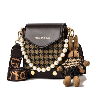 China Fashion Fashion Single Shoulder Cross - Body Handbags Shine Mobile Phone Ground Bags 14293 for sale