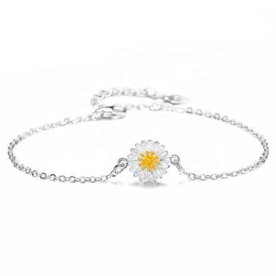 China Multicolor Zircon Daisy Pendant Brass Bracelet Factory Outlet Jewelry Anniversary for sale