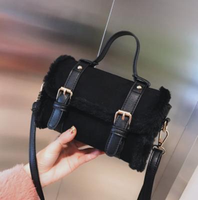 China Wholesale fashion woman cross - body bag black retro small handbag fashion bags fluffy handbag for ladies for sale