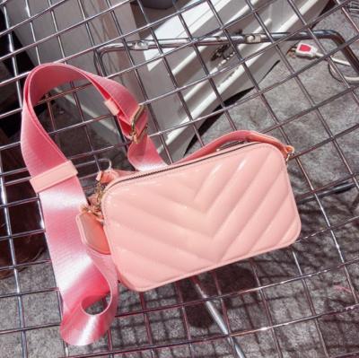 China Newest Summer Fashion Fashinable Colorful Jelly Bag New Women Chain Shoulder Cross - Body Designer PVC Candy Handbag Jelly Bags and Purses for Girls for sale