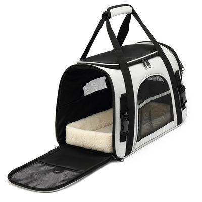 China Breathable Luggage Carry Bag Pet Carrier Soft Cat Backpack Carrier High Quality Cat Dog Pet Bag Carrier Travel Breathable for sale