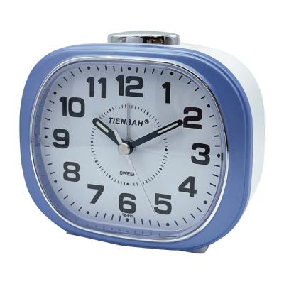 China LUMINOVA China Factory Modern Indoor Mechanism Lights Silent Bedroom Near Table Quartz Alarm Clock for sale