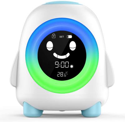 China LUMINOVA Kids Alarm Clock Kids Sleep Trainer Night Light Digital Wake Up Synchronizes With Snoonze for sale