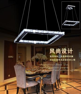 China Las lámparas pendientes del plumón de luces de la ejecución de la iluminación llevaron la forma cristalina del cuadrado de la lámpara en venta