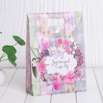 China Recyclable Hot Selling Colorful Gift Tote Bag Custom Small Safflower Shopping Packaging Gift Bags for sale