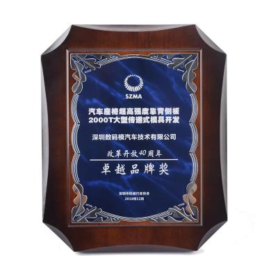 China Europe Custom Design Wooden Plaques For Souvenir Gifts High Quality Foreign Card Shield Wooden Plaques for sale