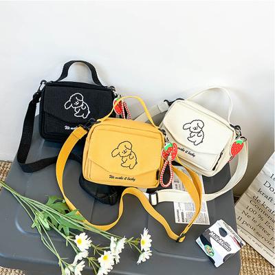 China New Solid Color Multifunctional Canvas Fashion Shoulder Messenger Handbag Cute Small Handbag Simple Student Bag Handbag for sale