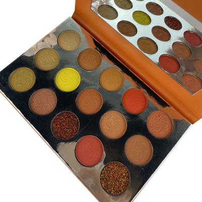 China Waterproof Custom Glitter Eyeshadow Shimmer Logo Matte Eyeshadow Palette for sale