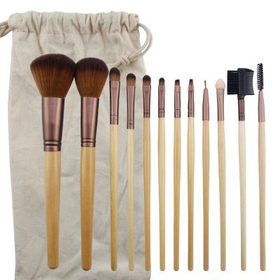 China Angular Blush 12 Pcs Wooden Cute Makeup Brush Set Professional Makeup Tool Kit Make Up Brush Set for sale