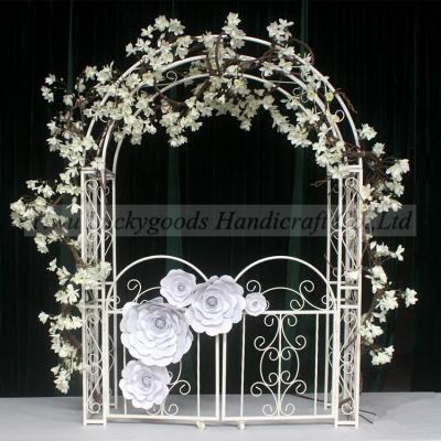 China LDJ875 Elegant White Decorative Flower Arch Wholesale Elegant Metal Arch White for sale