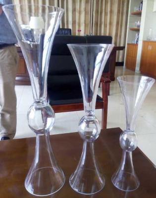 China Luckygoods LHP005 Glass Vases Long Stem Cylinder Pedestal Vase Elegant Transparent Glass Shape Wedding Clear Wholesale for sale