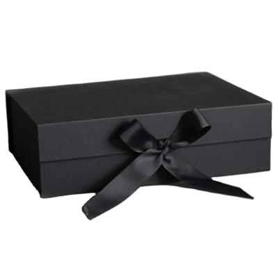 China Recyclable Packaging Magnetic Folding Cardboard Bridesmaid Gift Box With Ribbon for sale