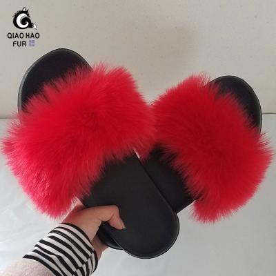 China Fashion Trend Fancy Mix UK Custom Logo Wholesale Price Faux Fur Slippers Woman Faux Fur Bedroom Slippers Preferred Indoor Slippers for sale