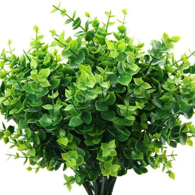 China Plastics Garden Patio Wedding Decoration Indoor Outdoor Artificial Boxwood Farmhouse Greenery Stem for sale