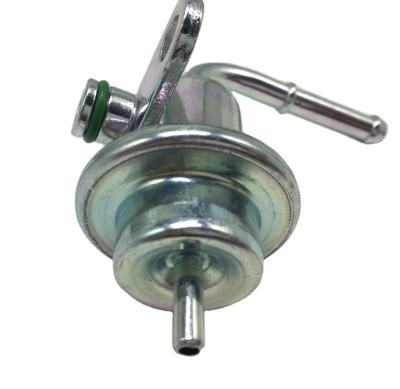 China XYAISIN 23280-15020 Metal & Plastic Fuel Pressure Regulator Fit For Celica Corolla for sale