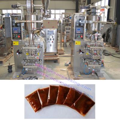 China Automatic Plastic CLOTHING Water Bag Filling Sealing Machine for sale