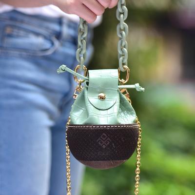 China New Fashion High Quality Small Multi Color Women's Chain Stitched PU Leather Cross - Body Bags Messenger Bag for sale